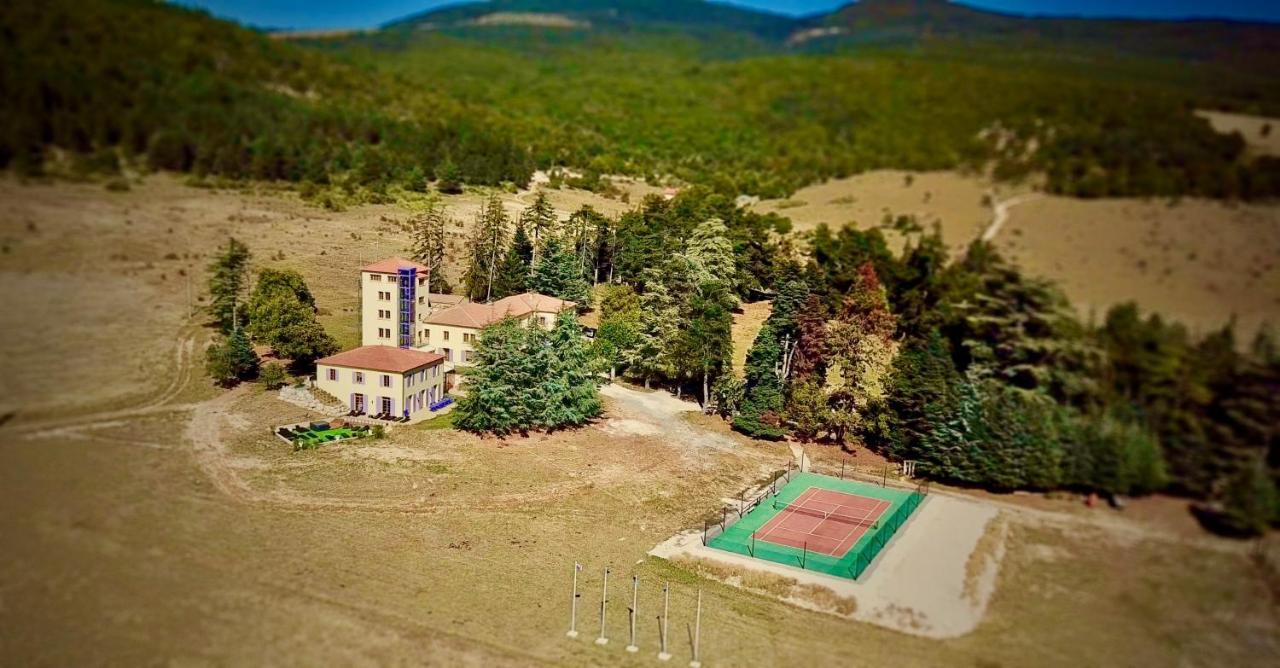 Chateau Ferrassieres Eksteriør bilde